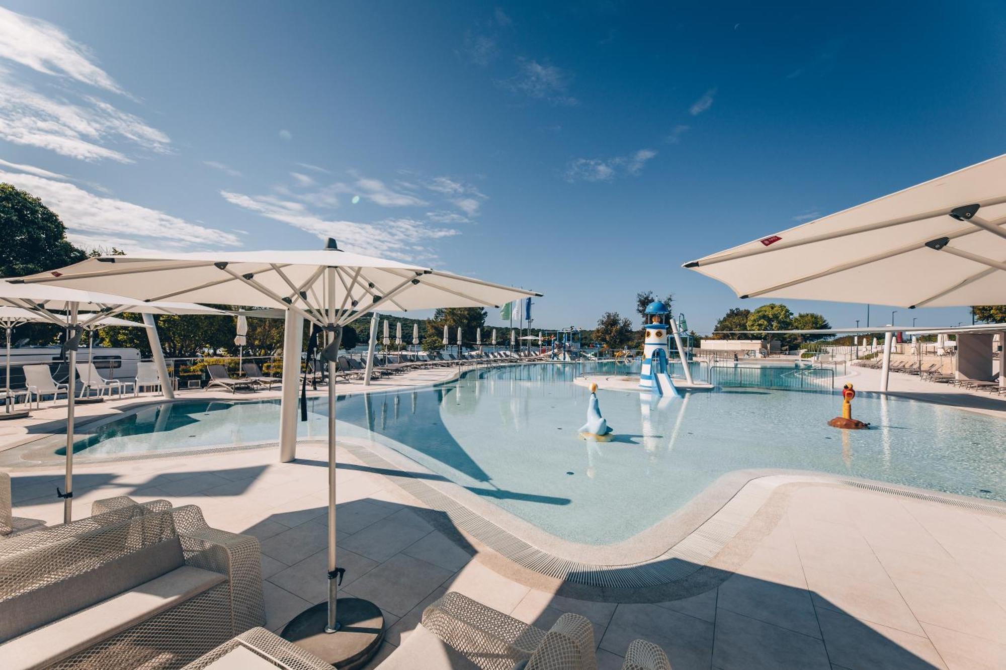 Camping Maistra Vestar Pitches 5*